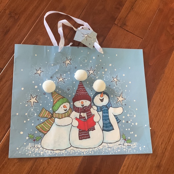 CHRISTMAS GIFT BAG BUNDLE 25+ bags tags & tissue - Picture 2 of 12